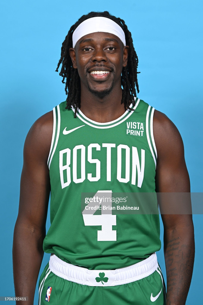 魔术vs爵士前瞻：乔治冲击连续4场30+，魔术欲终结连败（魔术迎战爵士前瞻：乔治冲击四连30+，魔术力争终止连败）