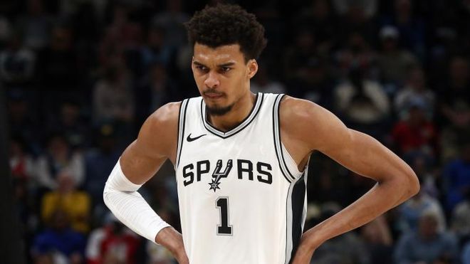 阿努诺比：因伤缺阵坐在场边一点也不好受，复出的感觉真棒（阿努诺比谈伤停：场边干着急太难受，重返赛场感觉太棒）