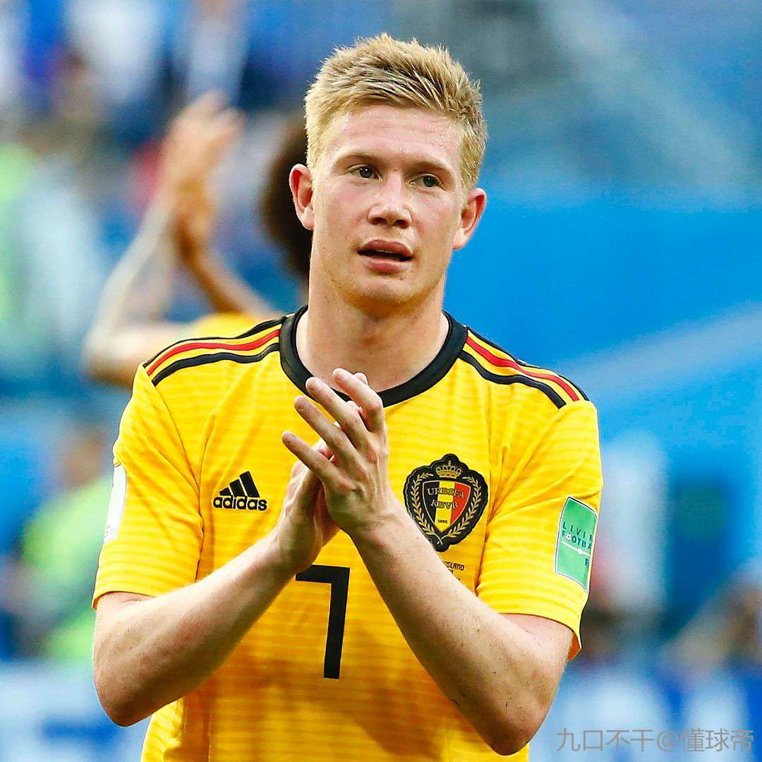 孔蒂：我们的中场只剩洛博特卡和小麦，希望不会再有人受伤（孔蒂：中场仅余洛博特卡与小麦，盼再无伤病）