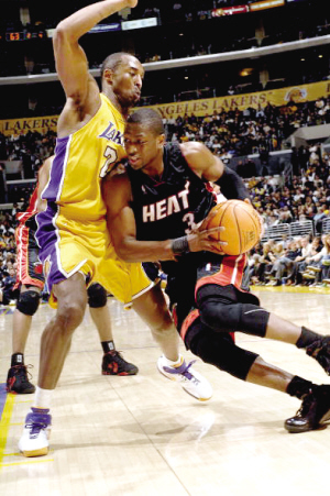 足球传控体系的核心原理（足球传控体系的底层逻辑）