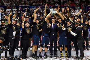 土媒：贝西克塔斯想冬窗租借桑乔，并承诺给予其稳定出场时间（土媒称贝西克塔斯欲冬窗租借桑乔，承诺提供稳定出场时间）