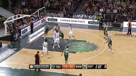 基德：阿门打控卫展现了队友及球队对他的信任 他因此进步非常大（基德：阿门出任控卫彰显队友与球队对他的信任，他的进步显著）