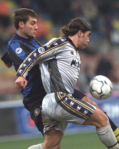 克尼佩尔赛季第7次砍下25+，其他所有新秀后卫合计6次（克尼佩尔本季第7次拿下25+，其余新秀后卫合计仅6次）